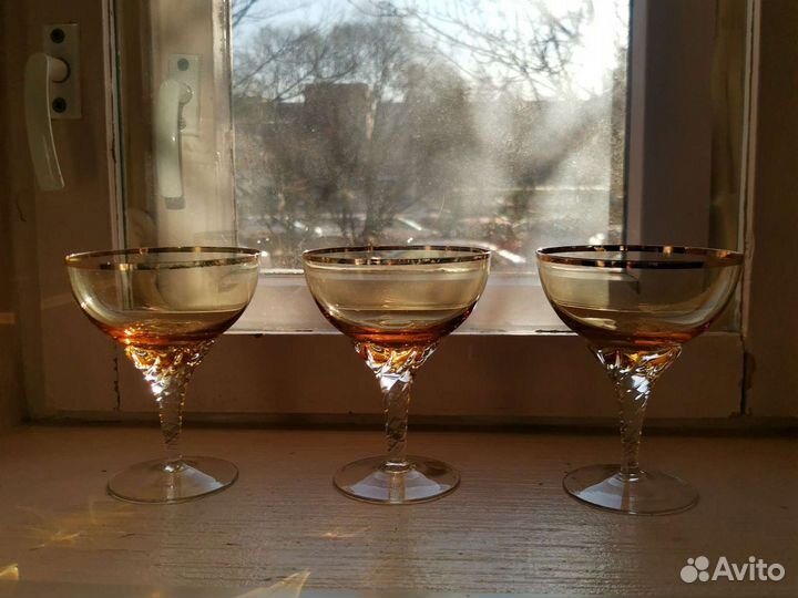 Фужеры, креманки на витой ножке Пр-во Чехословакия