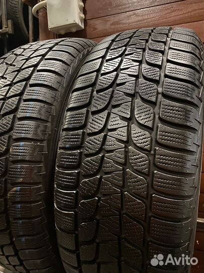 Bridgestone Blizzak LM-25 4x4 235/60 R17