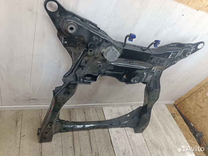 Подрамник передней подвески Volvo XC90