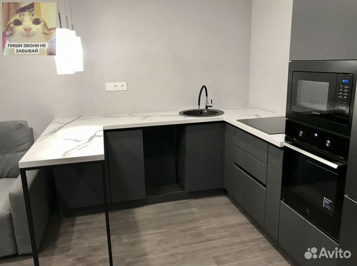 Кухня угловая