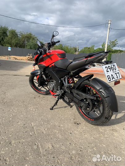 Bajaj Pulsar NS 200