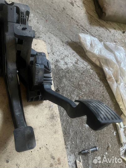 Педаль газа Ducato Boxer Jumper 250 1369473080