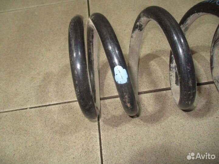 Пружина задняя Infiniti FX (S50)