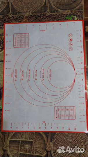 Силиконовый коврик для теста
