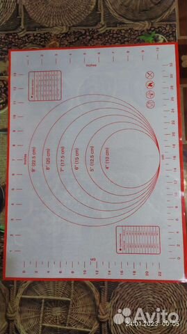 Силиконовый коврик для теста