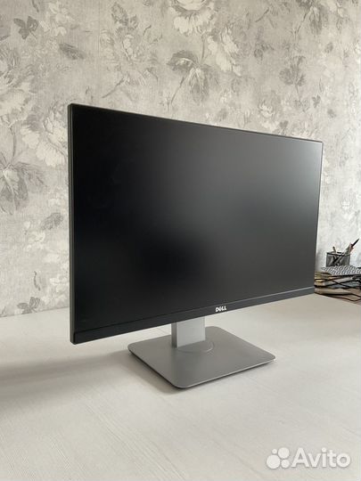 Монитор Dell 23.8
