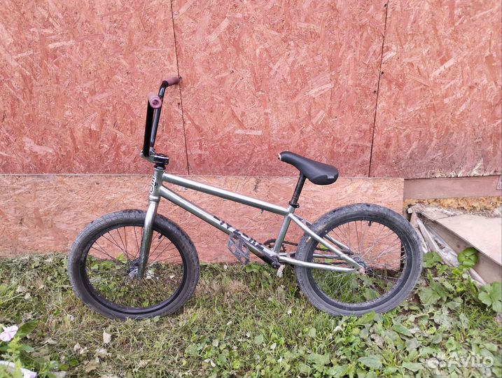 Продам велосипед BMX