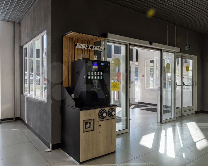 Торговое помещение, 265 м²