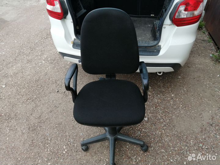 Компьютерное кресло доставка