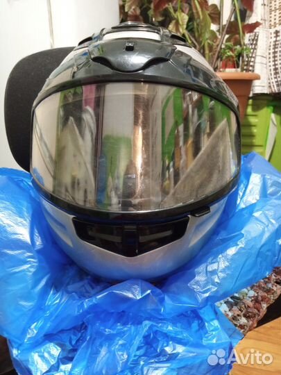 Мотошлем большой