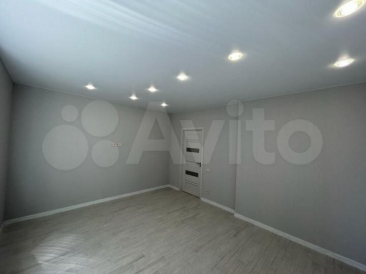 2-к. квартира, 61 м², 12/14 эт.