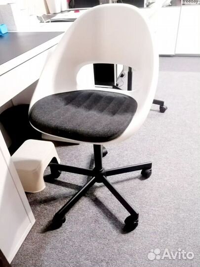 Рабочий стул IKEA