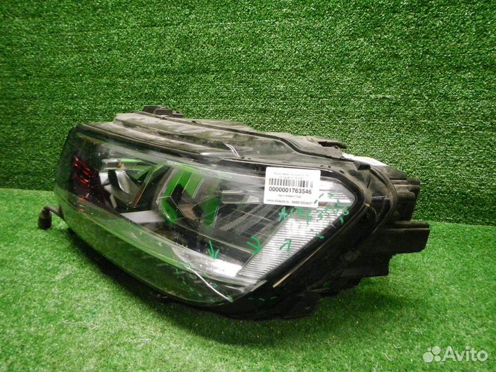 Фара левая Volkswagen Tiguan