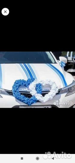 Свадебное украшение на автомобиль