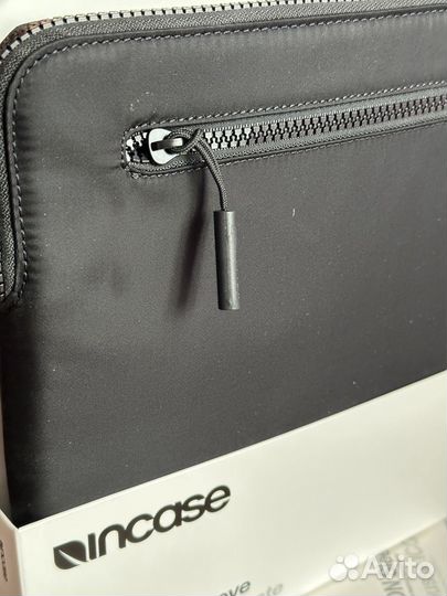 Чехол для MacBook 16 Incase Compact Sleeve