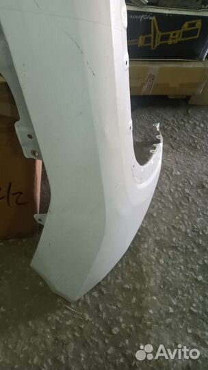 Крыло переднее правое Toyota Rav 4