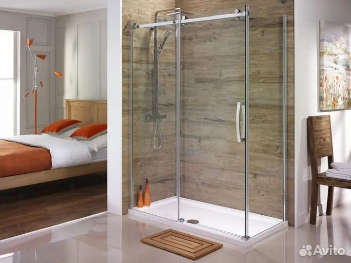 Стеклянные душевые кабины