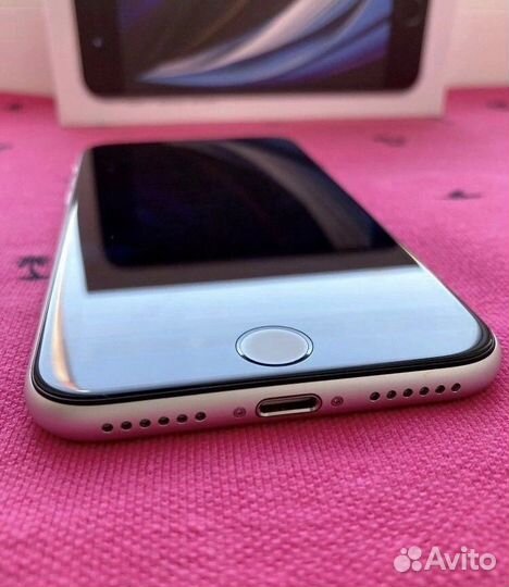 Телефон iPhone