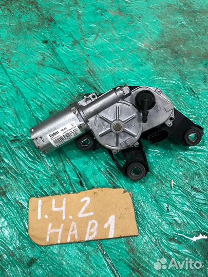 Моторчик заднего дворника Audi Q7 4м 4M0955711A