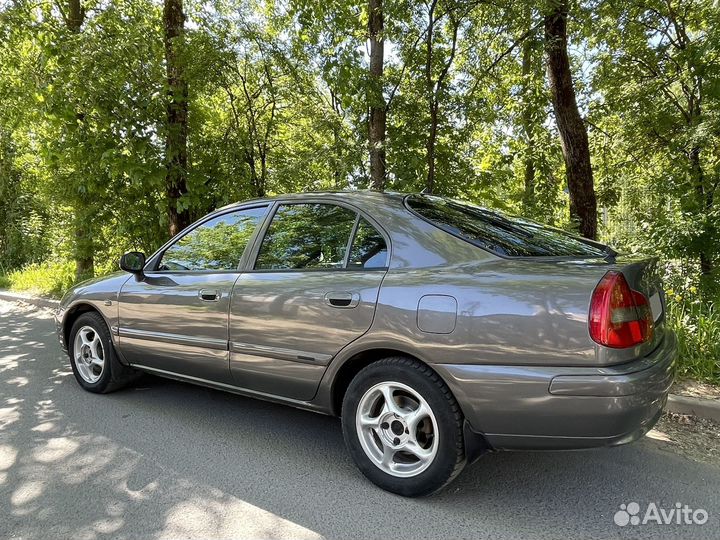 Mitsubishi Carisma 1.6 МТ, 2003, 349 000 км