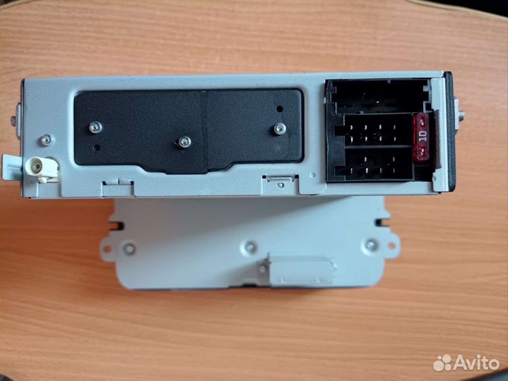 Магнитола на volkswagen polo