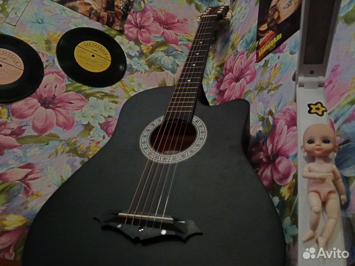 Акустическая гитара Foix
