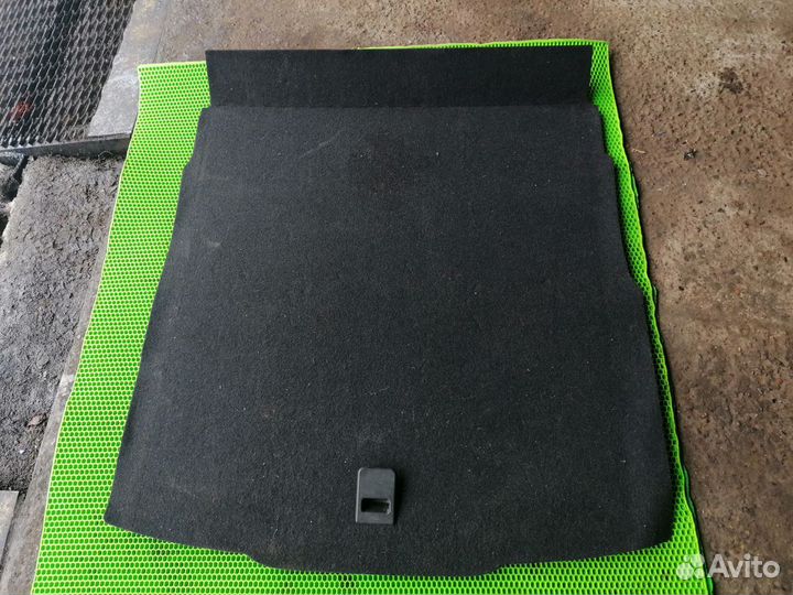 Пол багажника на VW Passat B8 2015-2019 седан