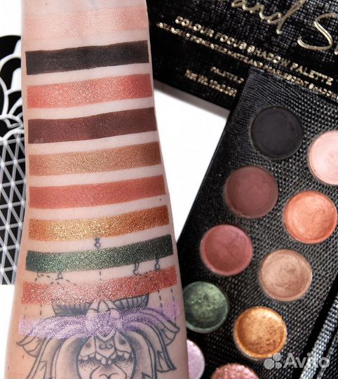 Палетка revolution