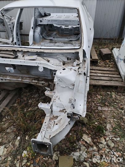 Четверть передняя левая Ford Mondeo 4