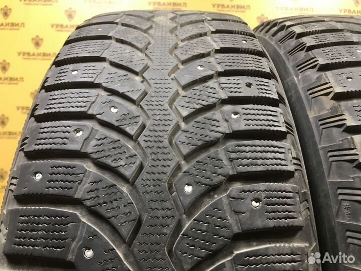 Bridgestone Blizzak Spike-01 225/65 R17 106T