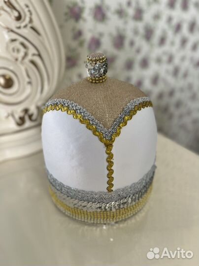 Шапка сае национальная женская