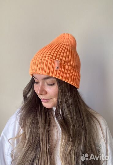 Шапка женская вязаная