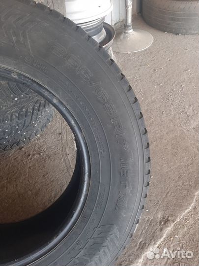 Nokian Tyres Hakkapeliitta 8 SUV 265/65 R17 116