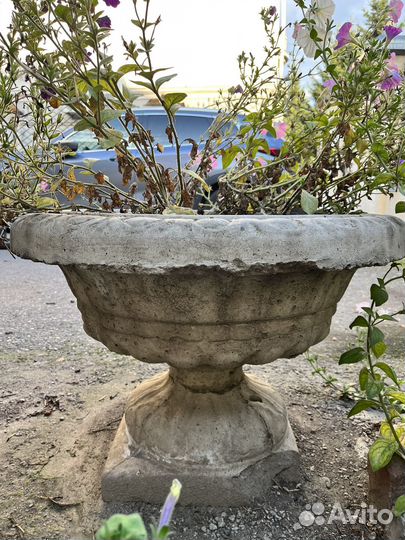 Уличные вазоны бетонные