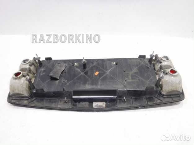 Накладка двери багажника