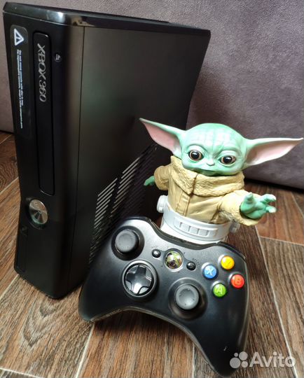 Xbox360 Slim 500gb/Прошит/Freeboot-Aurora/75 Игр