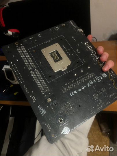 Материнская плата lga1200