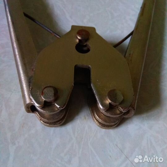 Советский Ручной пломбиратор