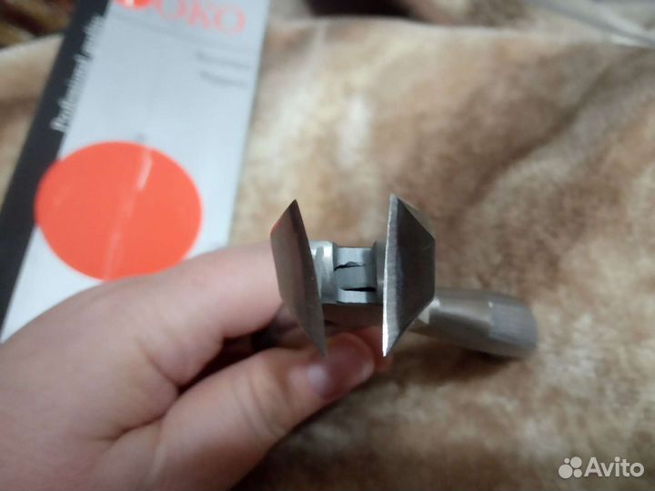 Кусачки педикюрные Yoko уже с профессиональной за