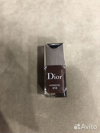 Лак для ногтей Dior