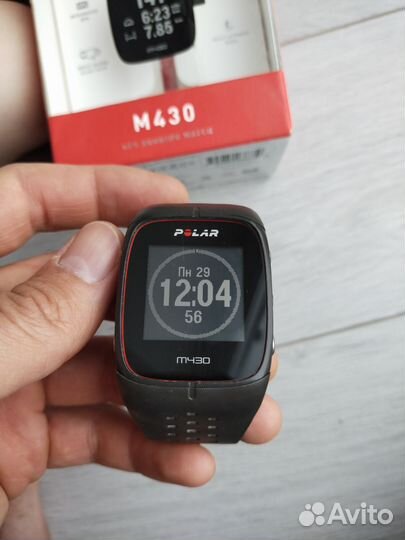 Часы polar m430