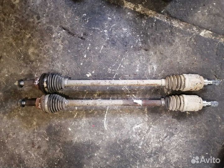 Привод Полуось Задняя Рено Дастер 1 4х4