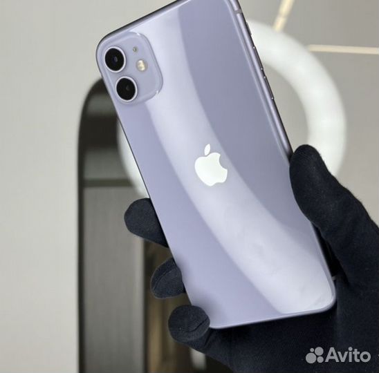 iPhone 11, 64 ГБ