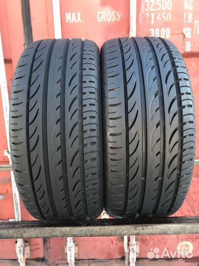 Pirelli P Zero Nero 215/40 R18 101M