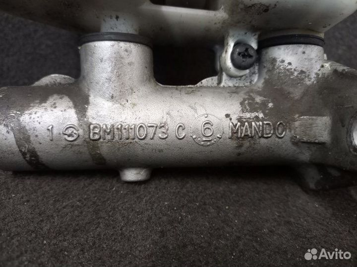 Главный тормозной цилиндр Kia Sportage 2