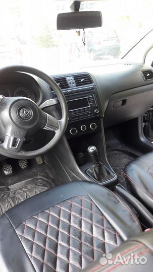 Volkswagen Polo 1.6 МТ, 2011, 247 000 км