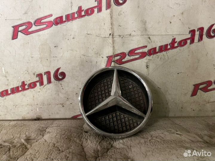 Эмблема решетки радиатора Mercedes-Benz Gl-Class