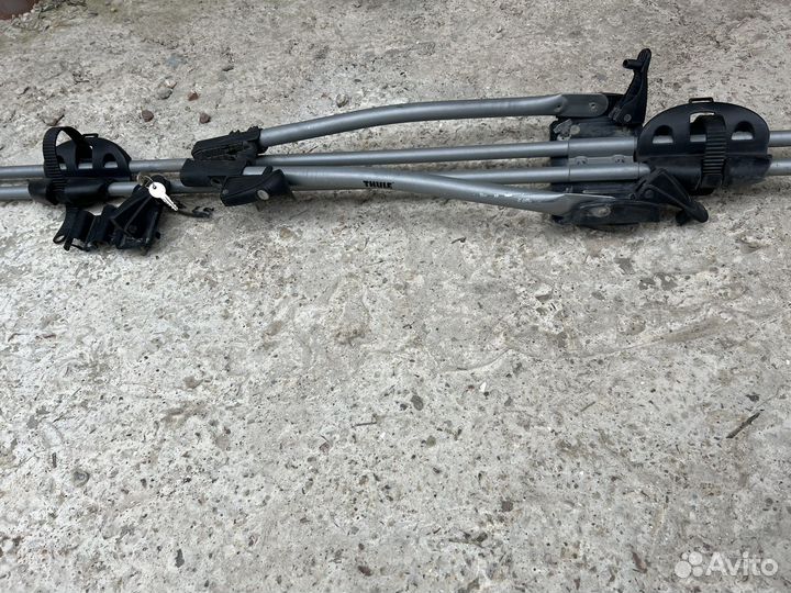 Велокрепление на крышу thule