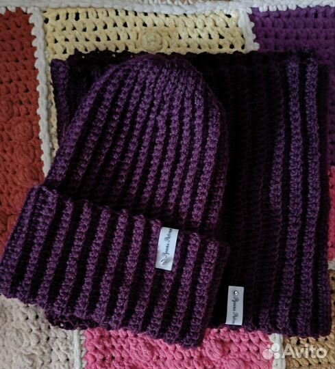 Теплый вязанный комплект