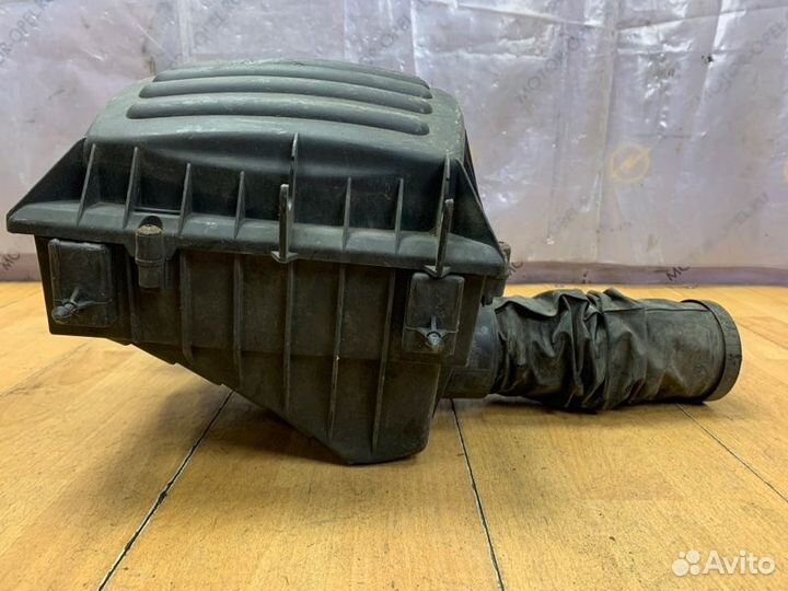 Корпус воздушного фильтра Opel Omega B Y26SE